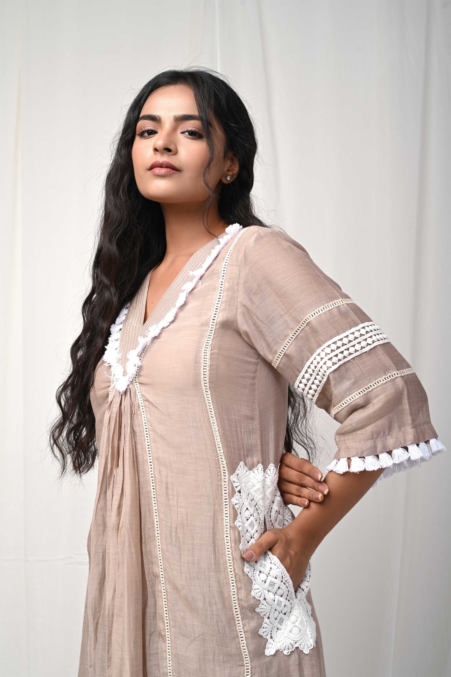Beige Side Pocket 2 Pc Set
