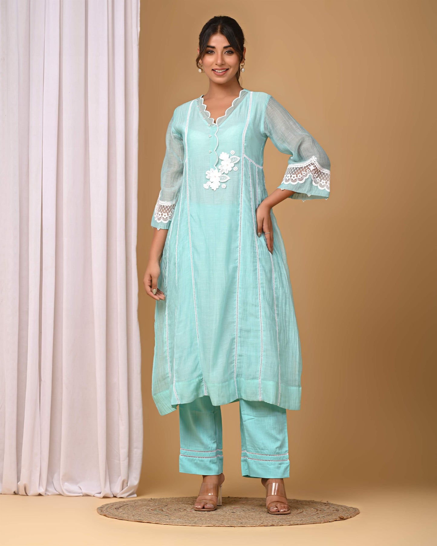 Sea Green Scalop Neck Kurta