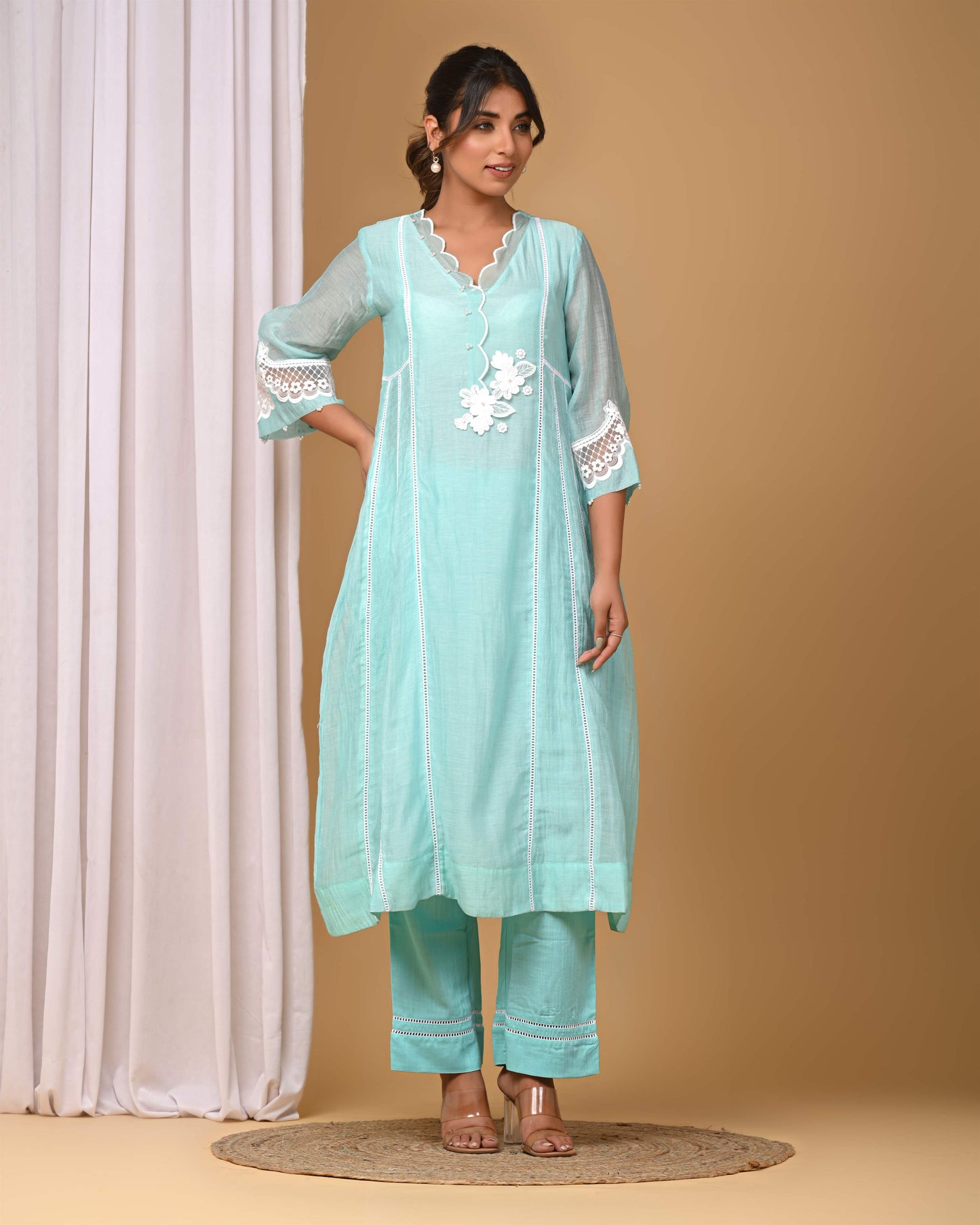 Sea Green Scalop Neck Kurta