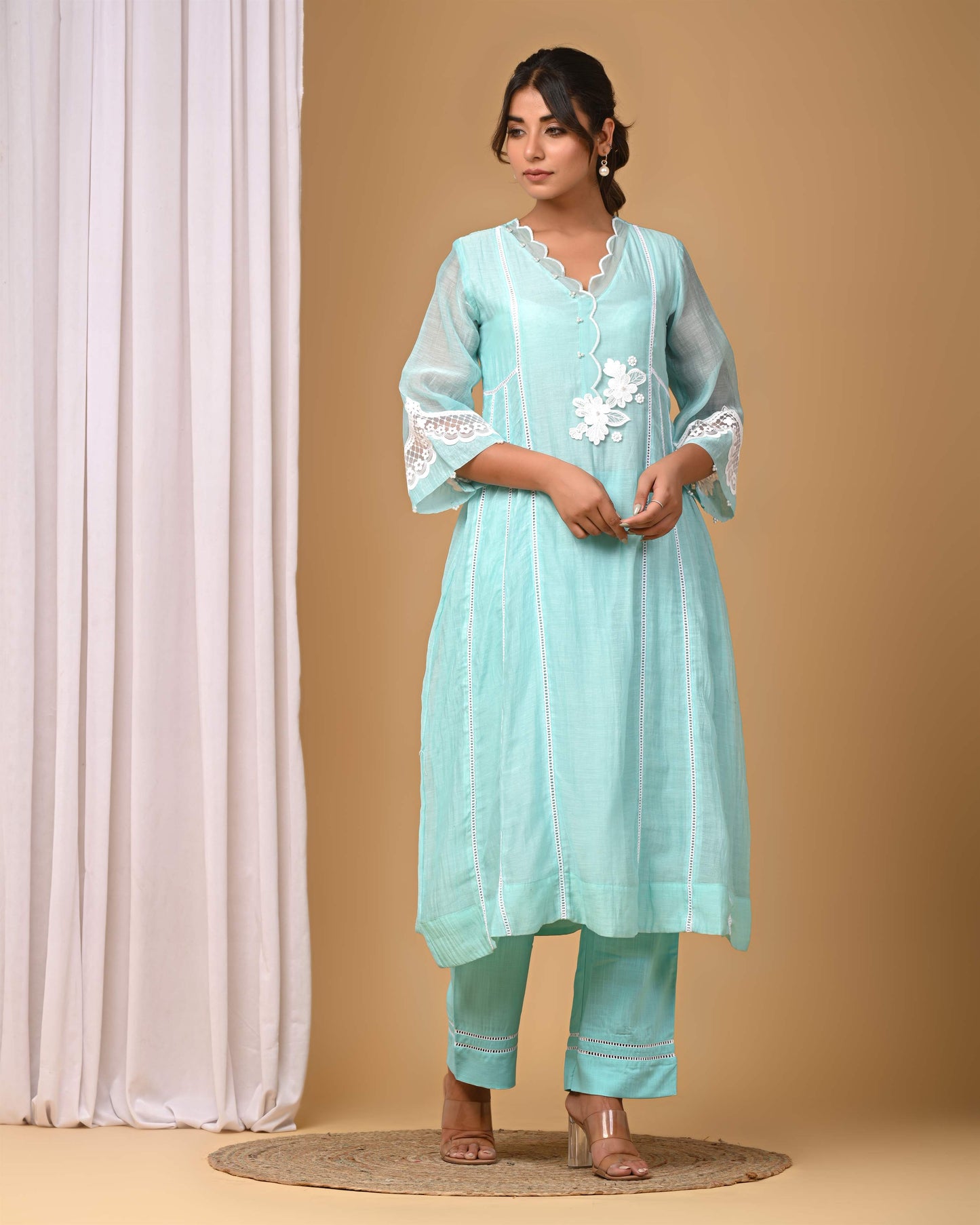 Sea Green Scalop Neck Kurta