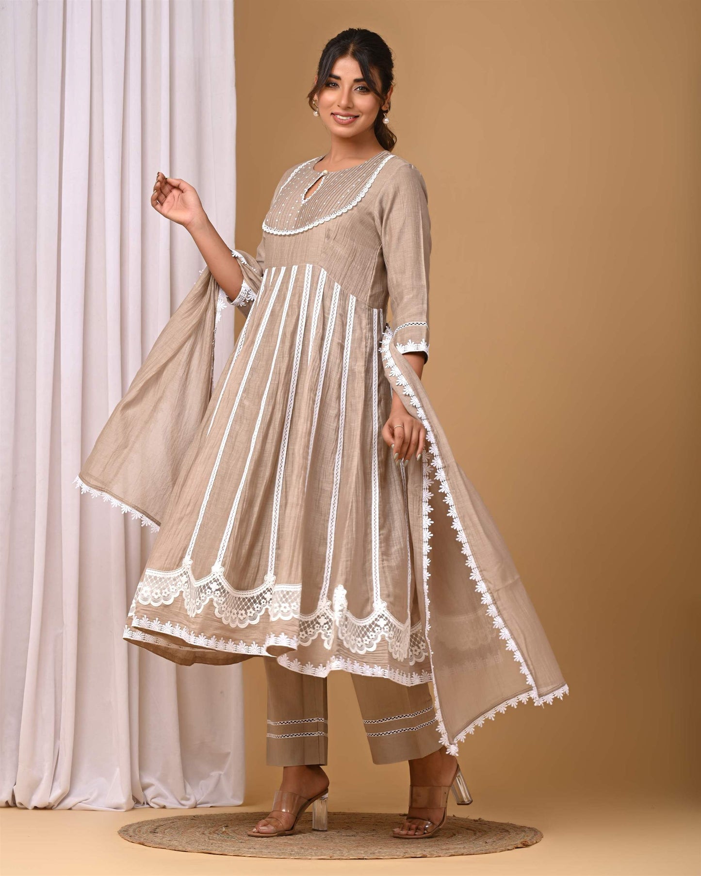 Beige Kalidar