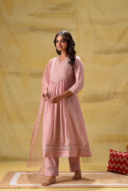 Dusty Peach Scalop Neck Hand Embroidered Suit Set