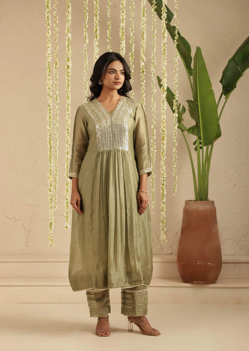 Shop Primary Image Shop Primary Image