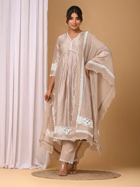 Gulabik Beige Front Gather Suit Set