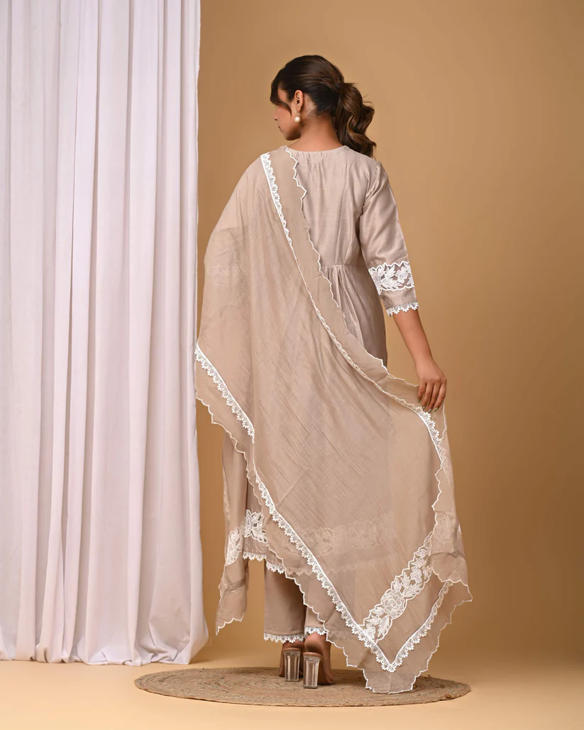 Gulabik Beige Front Gather Suit Set