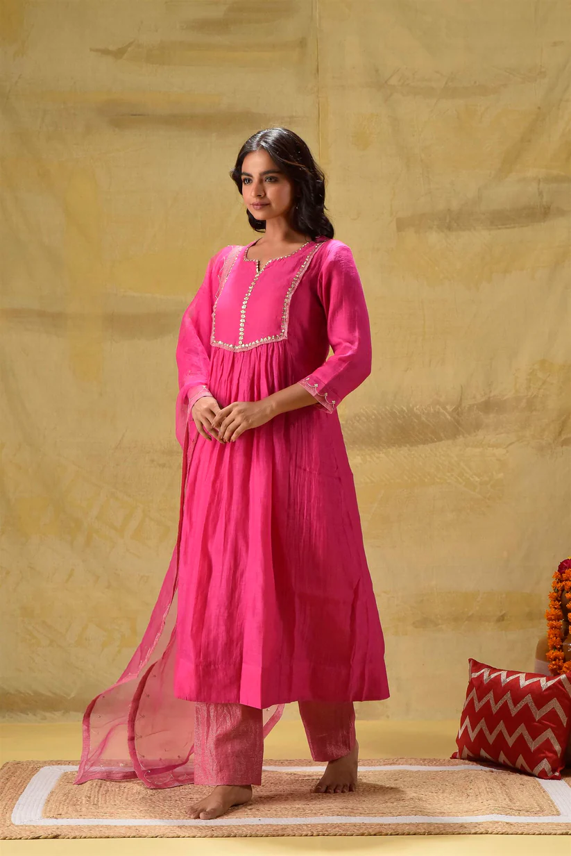 Gulabik Hot Pink Suit with Tissue Zari Pants