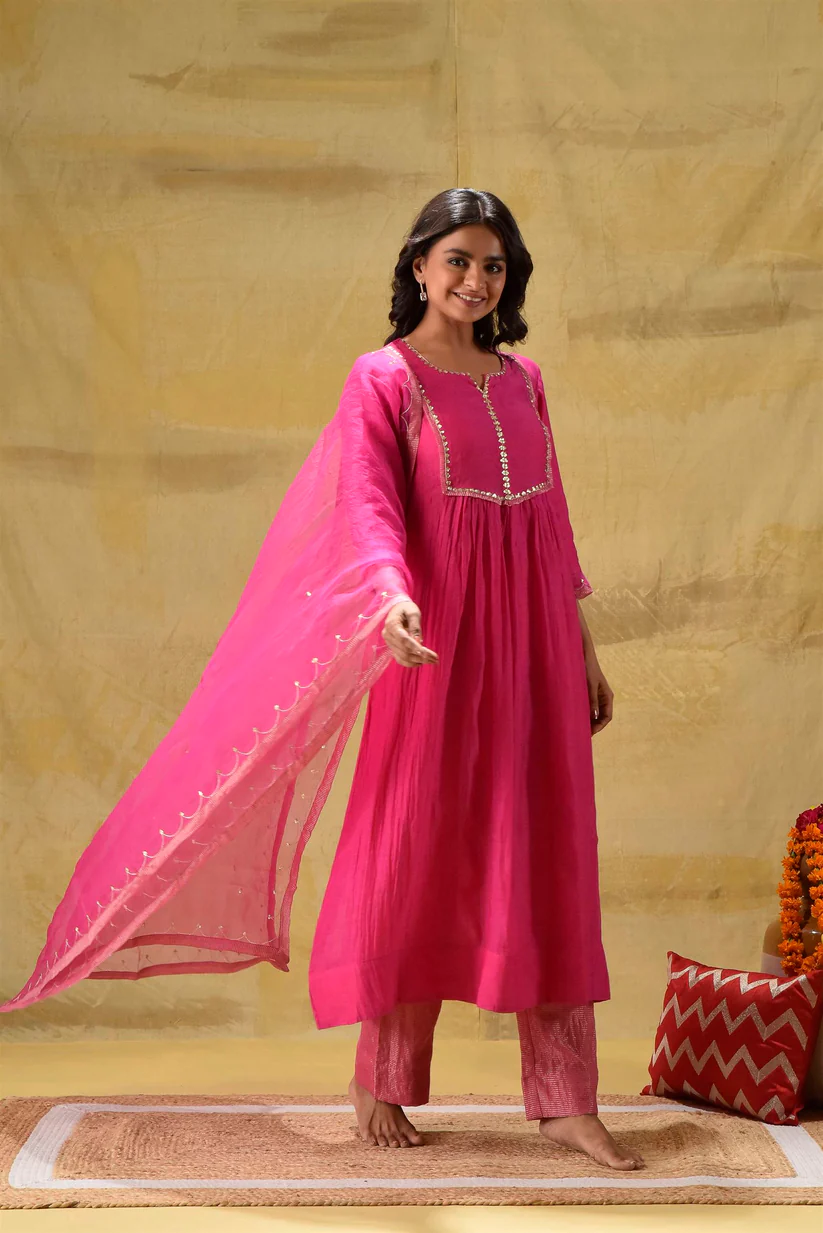 Gulabik Hot Pink Suit with Tissue Zari Pants