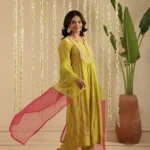 Gulabik Mehendi Green Suit Set with Tissue Kali