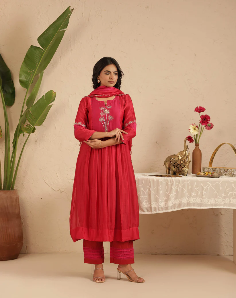 Gulabik Red Cut Dana Suit Set with Rani Dupatta