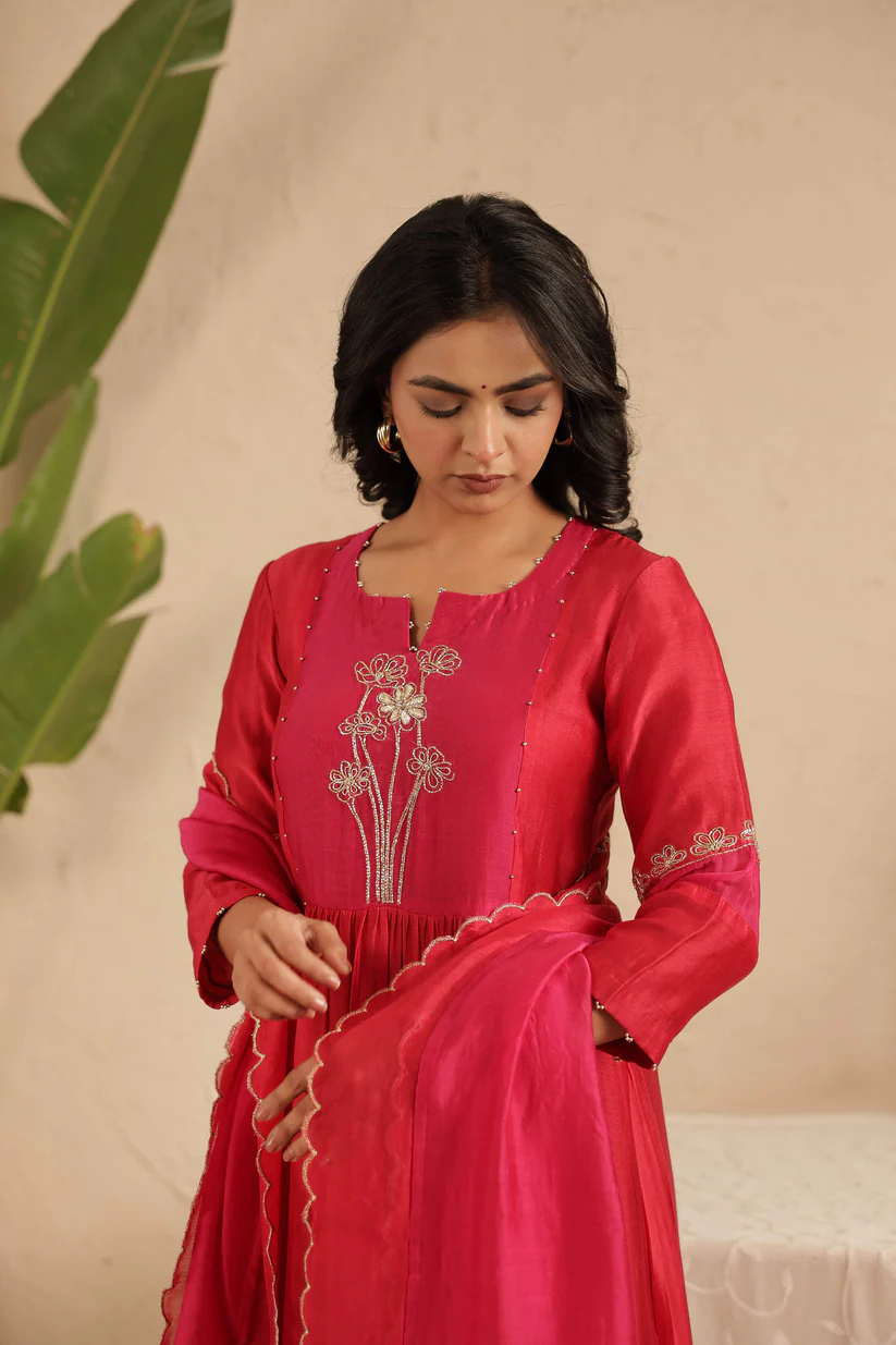 Gulabik Red Cut Dana Suit Set with Rani Dupatta