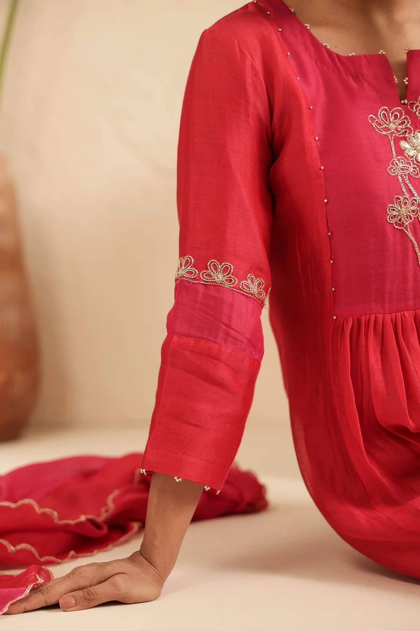 Gulabik Red Cut Dana Suit Set with Rani Dupatta