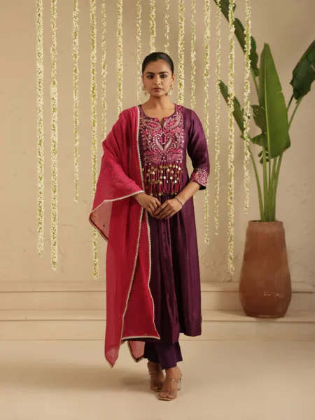 Gulabik Purple and Hot Pink Tassel Set