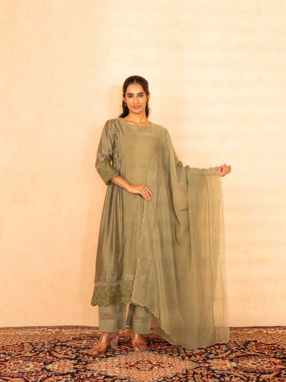 Gulabik Gulposh Suit Set - Moss Green