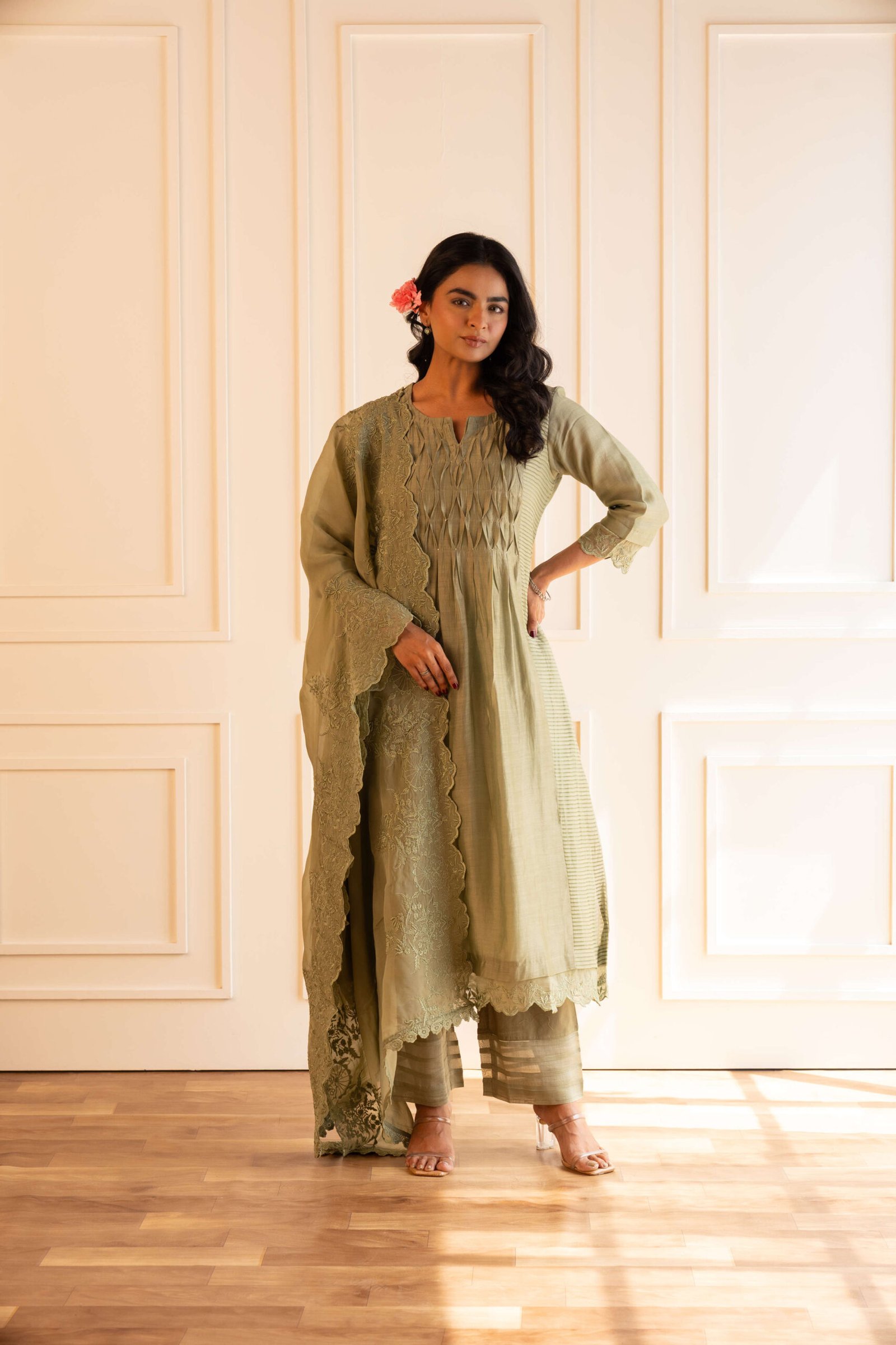 Gulabik Kanak Suit Set - Moss Green