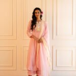 Gulabik Heena Suit Set - Powder Pink