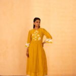 Gulabik Rati Kurta Pant Set – Yellow