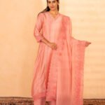 Gulabik Shree Suit Set – Peach